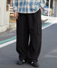 ブラック モデル：180cm L着用