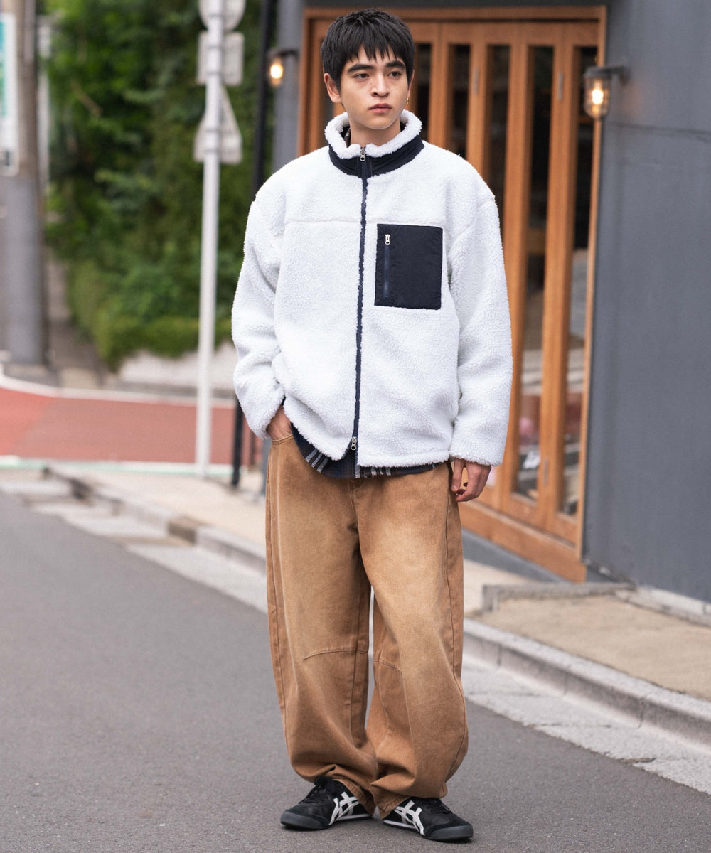 オフホワイト モデル：180cm L着用