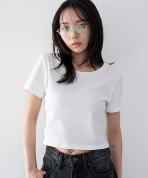ホワイト モデル：159cm M着用