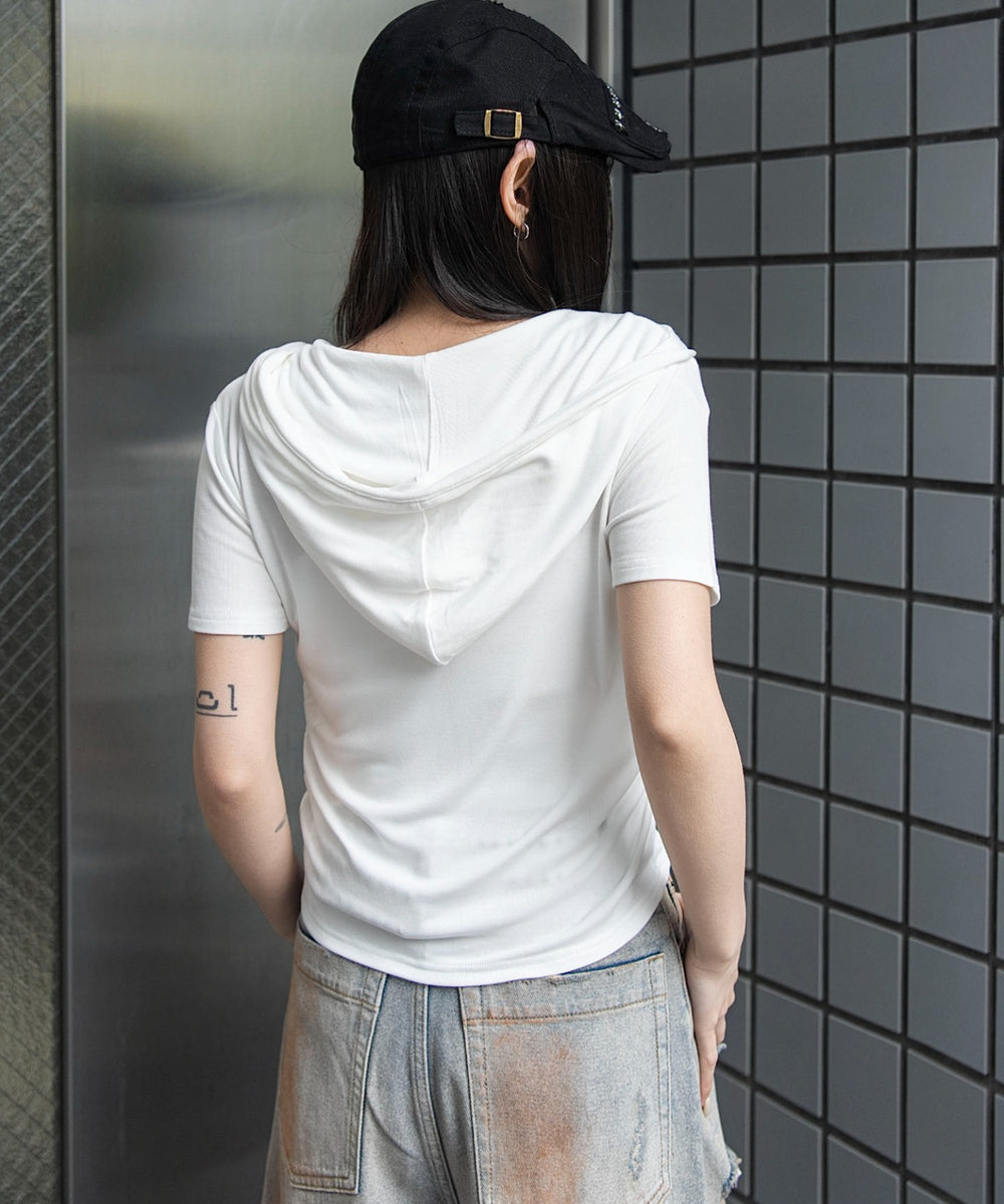 ホワイト　モデル：159cm F着用