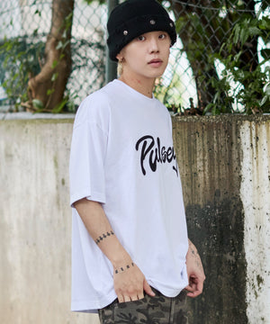 ホワイト モデル：175cm L着用