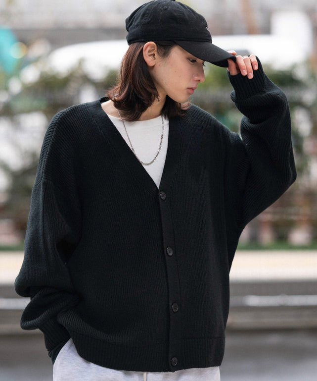 ブラック モデル：175cm L着用