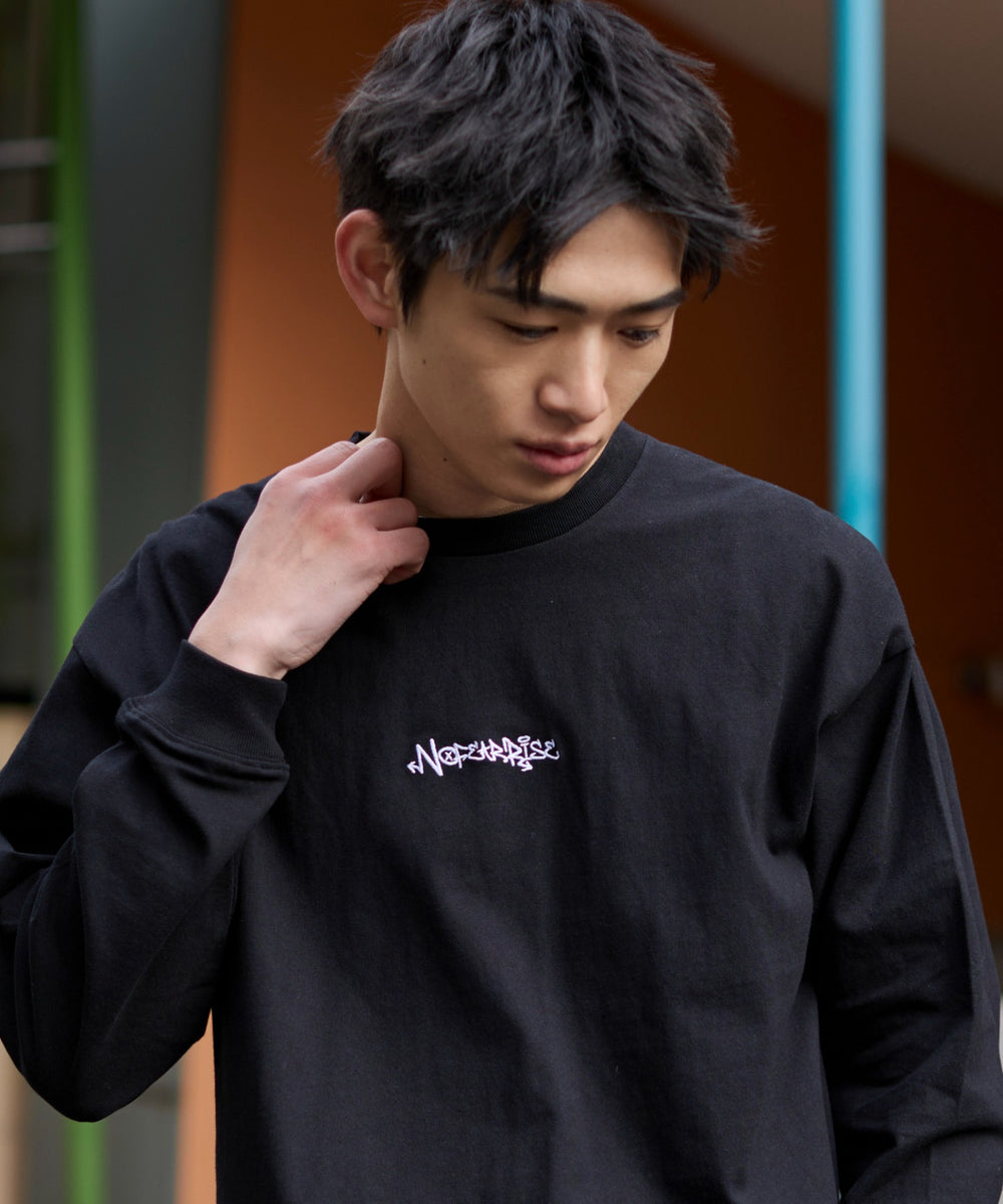 ブラック モデル：181cm L着用