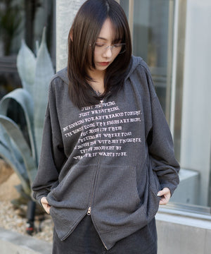 ブラックソノタ モデル：159cm M着用