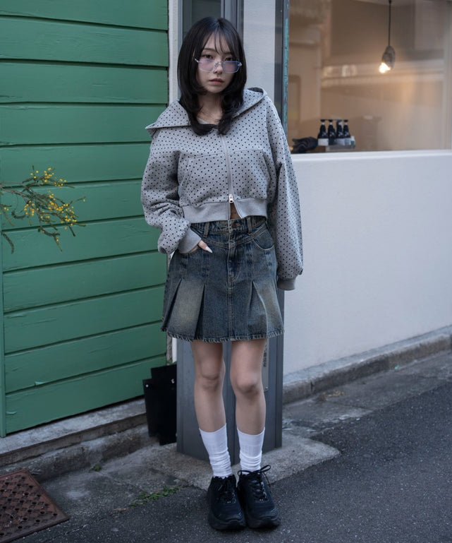 デニム中濃加工　モデル：159cm M着用