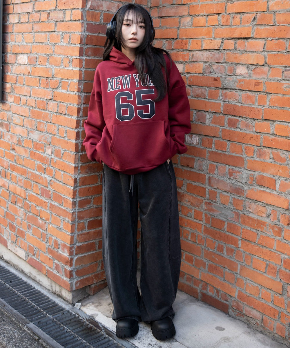 柄１　モデル：159cm M着用
