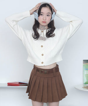 ホワイト　モデル：163cm M着用
