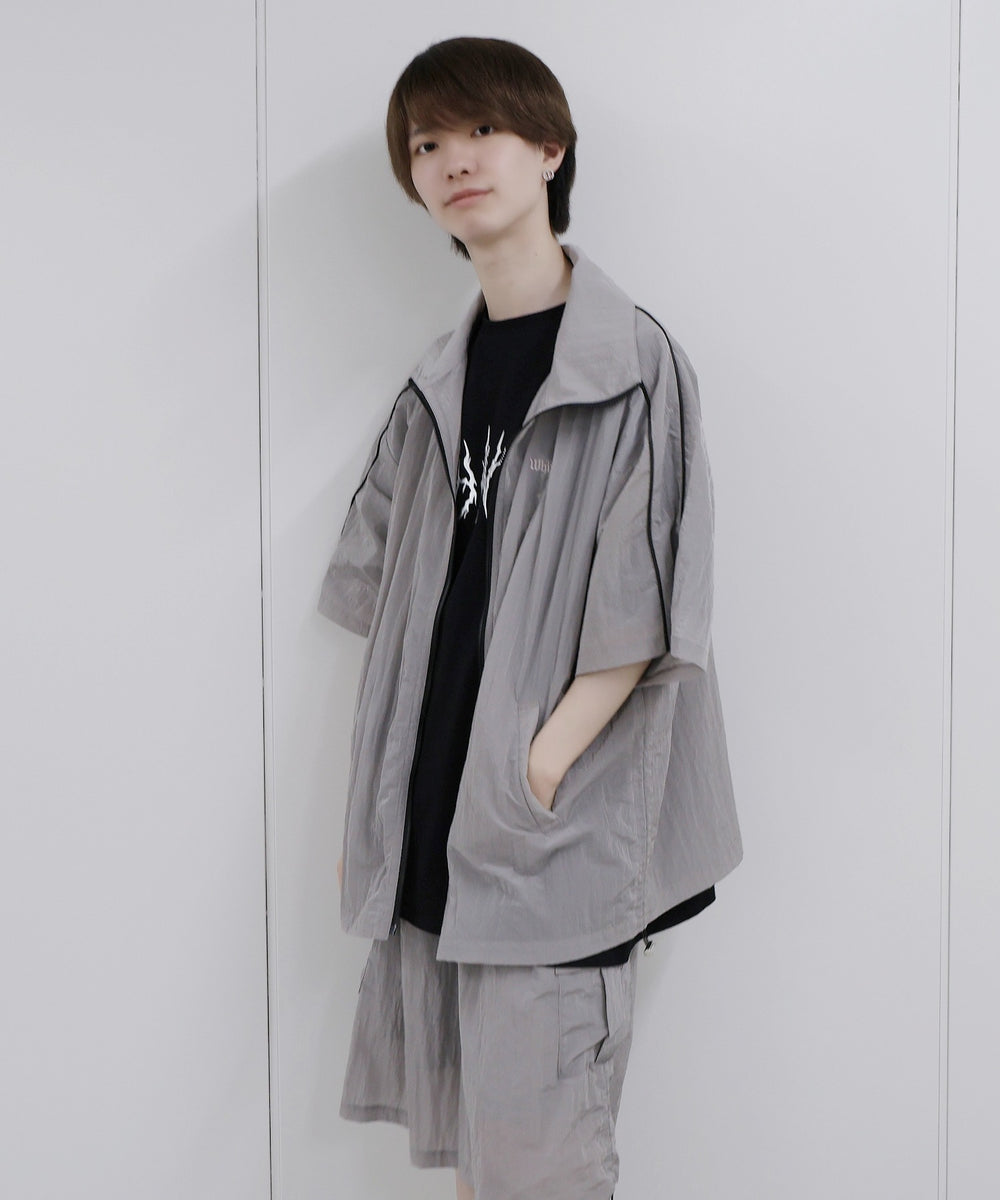 モデル178cm