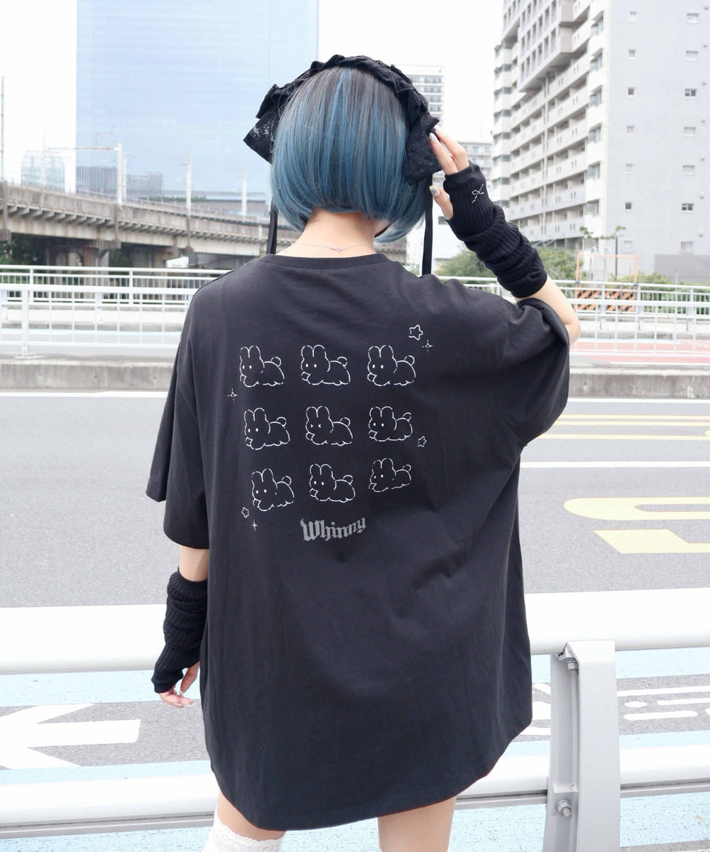ブラック