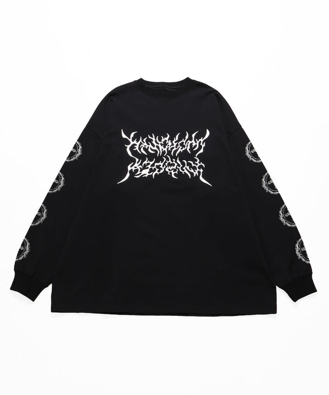 ブラック
