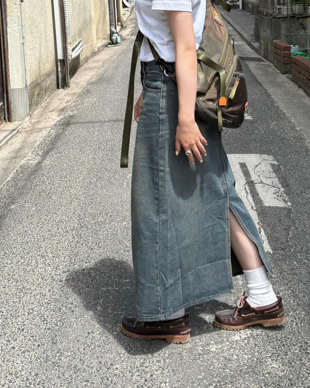 バックスリットデニムスカート