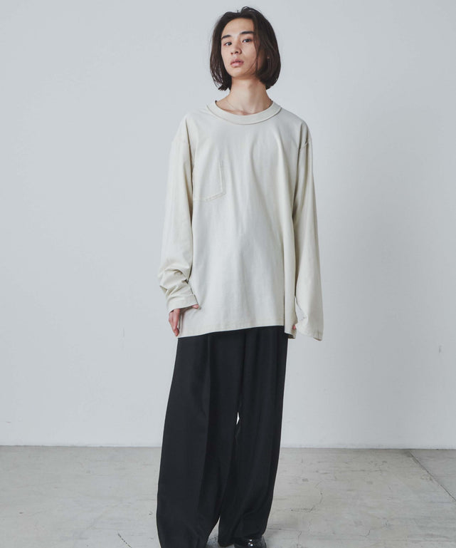 オフホワイト モデル：172cm L着用