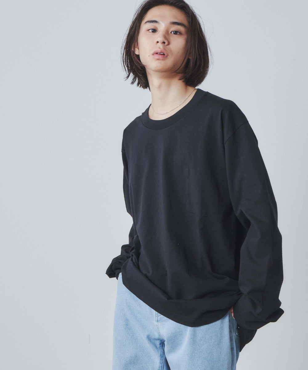 ブラック モデル：172cm L着用