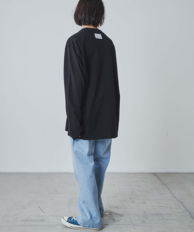 ブラック モデル：172cm L着用