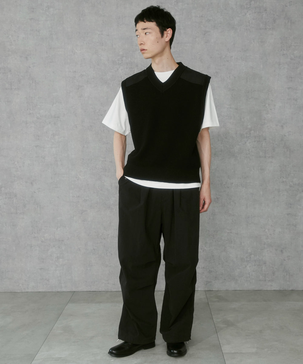 ブラック モデル：183cm L着用