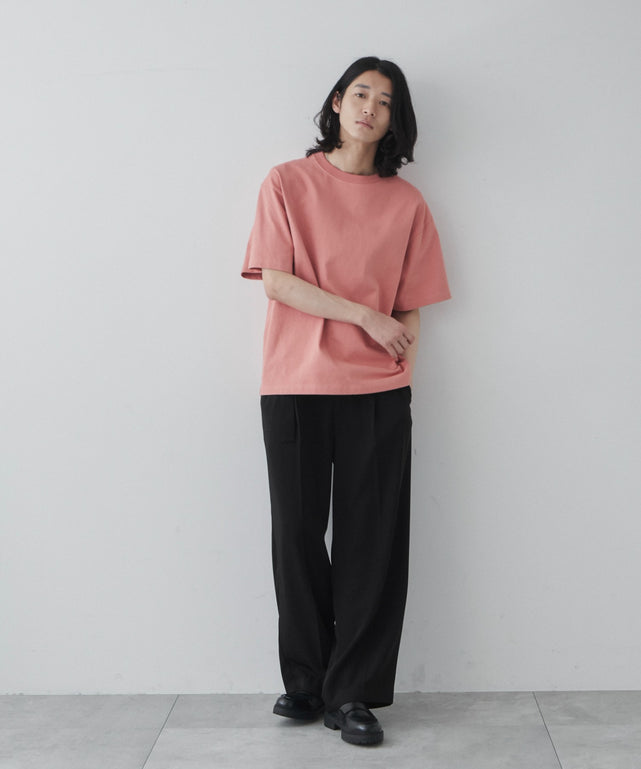 Lピンク モデル：181cm L着用