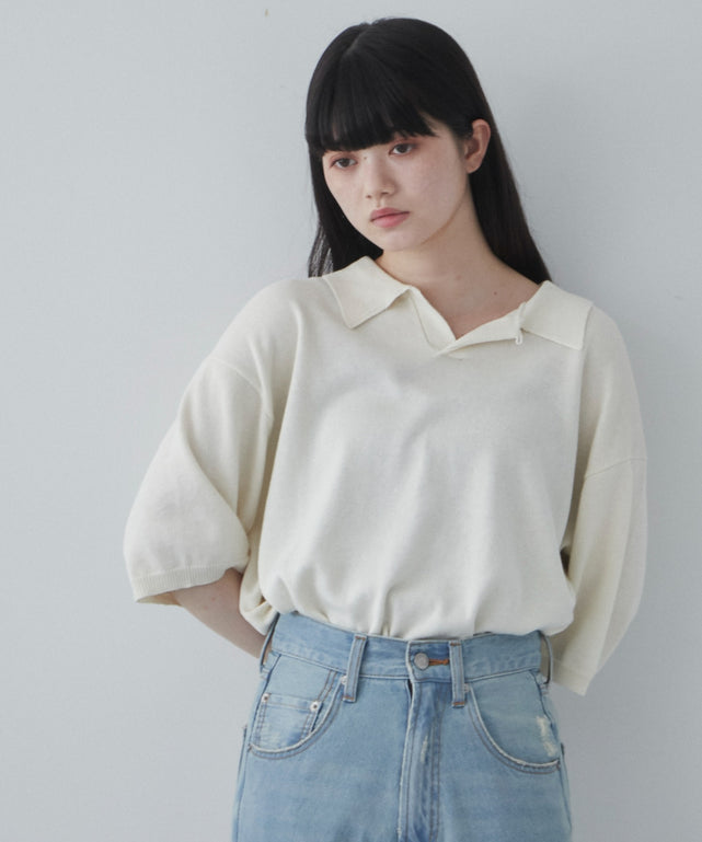 オフホワイト モデル：165cm M着用