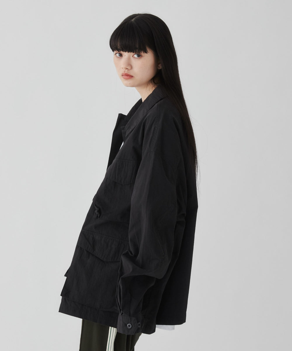 ブラック モデル：165cm M着用
