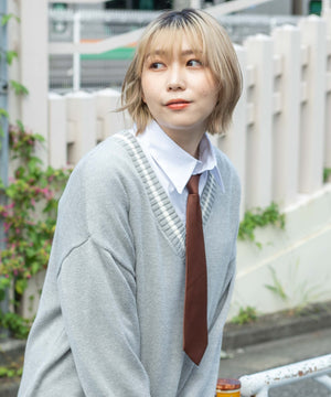ブラウン