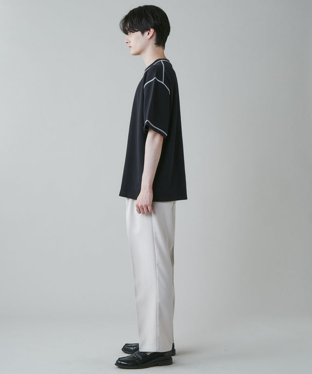 ブラックその他 モデル：180cm L着用