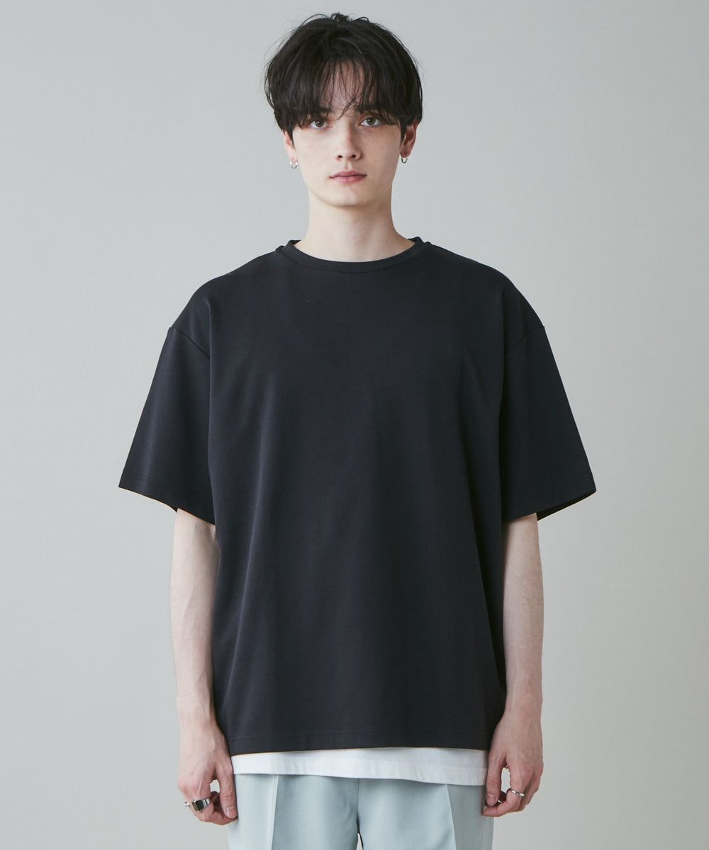 ブラック モデル：180cm L着用