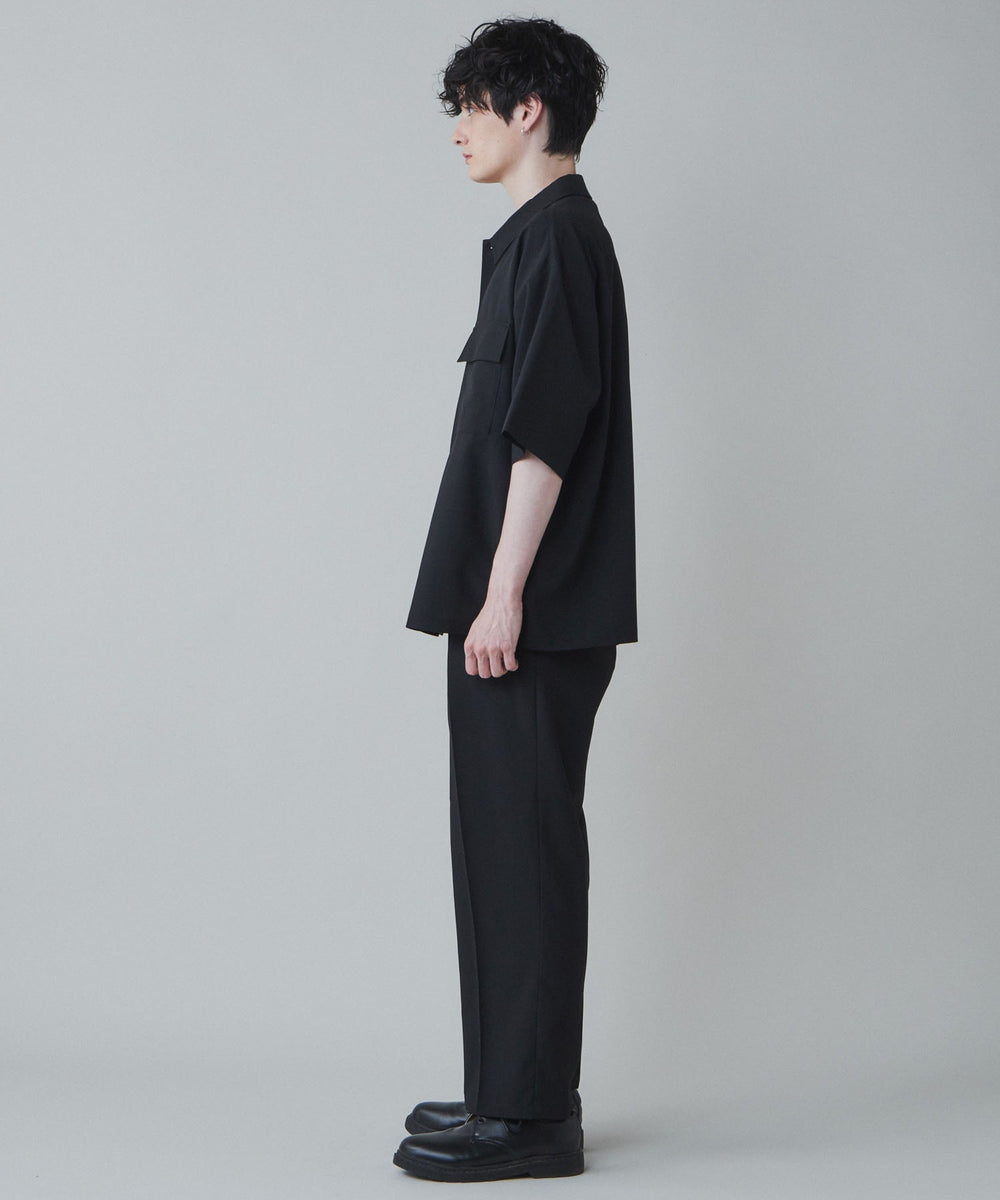 ブラック モデル：180cm L着用
