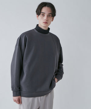 Dグレー モデル：180cm L着用