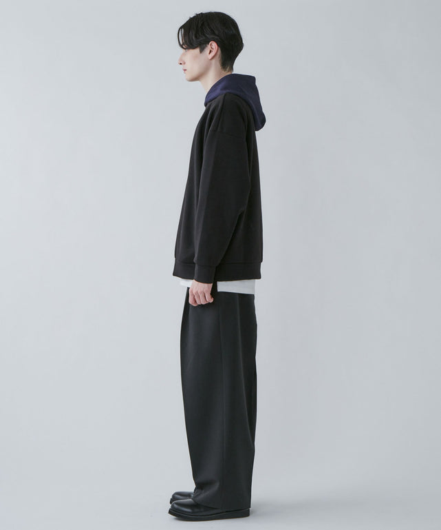 ブラック モデル：180cm L着用