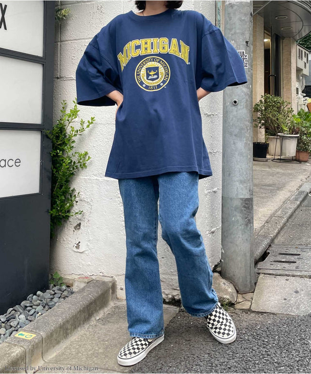 ネイビー モデル：155㎝ L着用