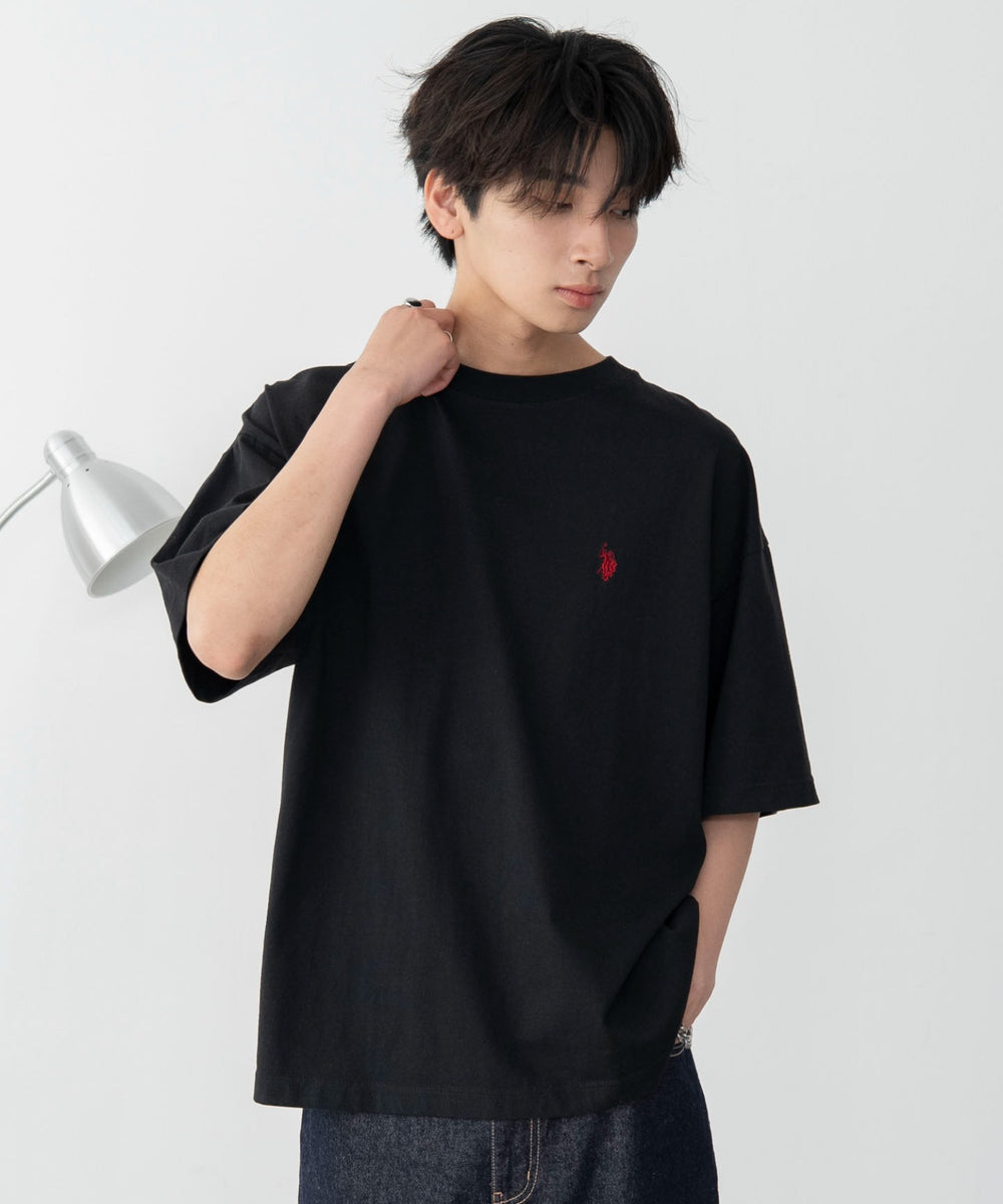 ブラック モデル:180cm Lサイズ着用