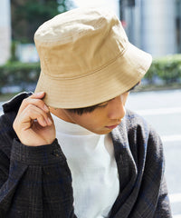 ベージュ / F