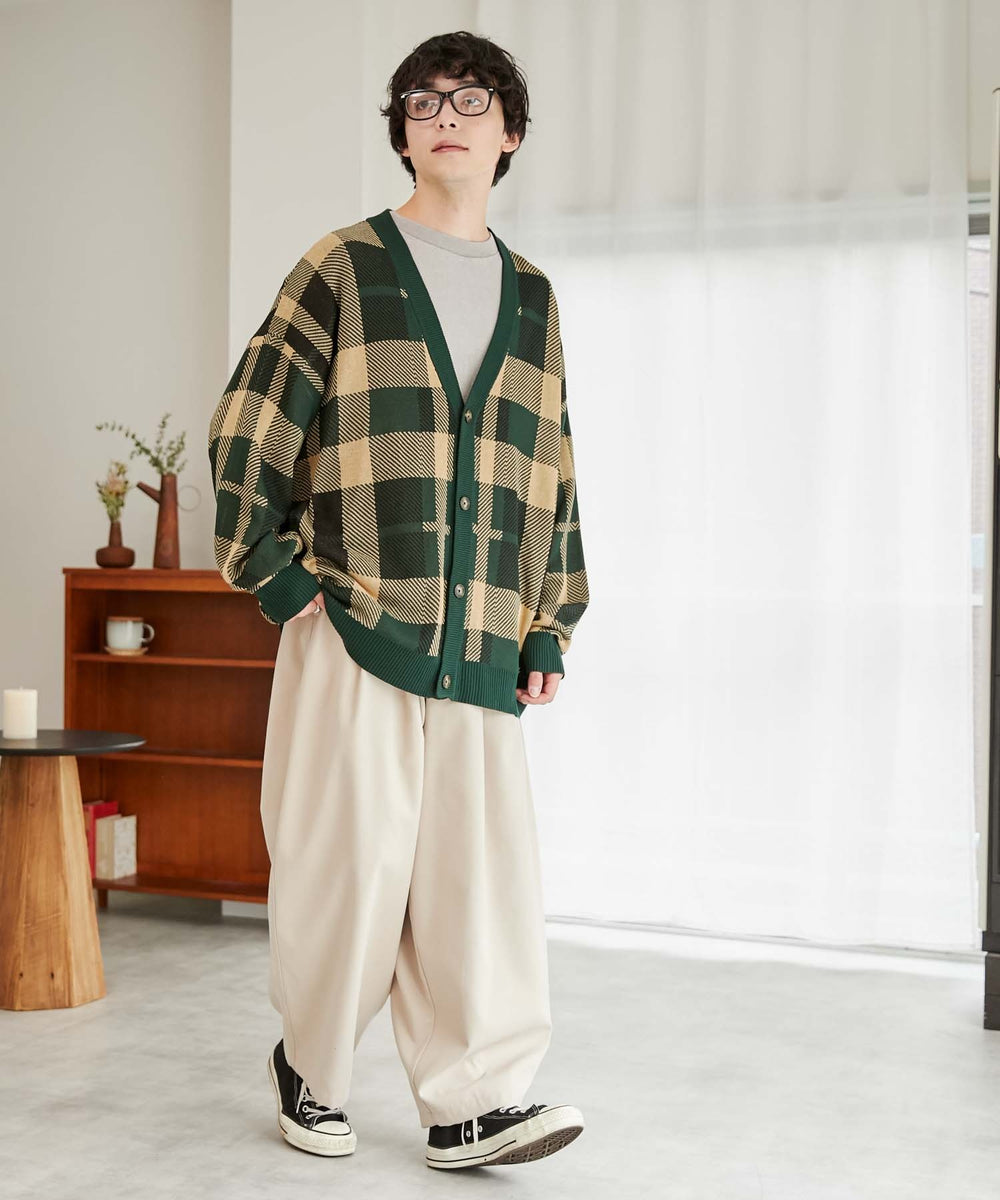 柄2 モデル : 175cm L着用