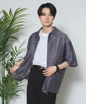 パープル モデル：177cm L着用