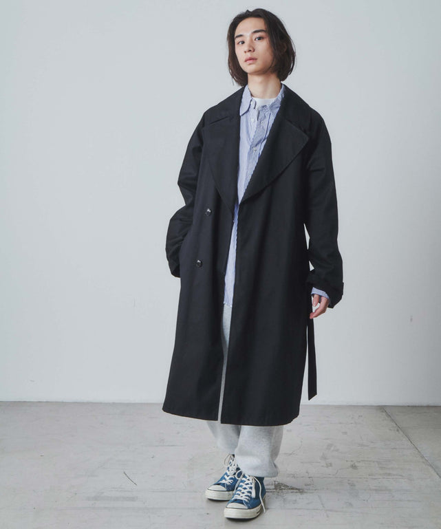 ブラック モデル：172cm L着用