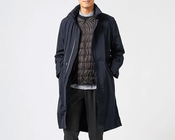 コートを使った冬のオフィスカジュアルコーデ