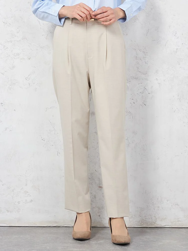 【UVカット＆ウォッシャブル】デレガントテーパードパンツタック入りストレッチ無地SOFFICE【レディース】